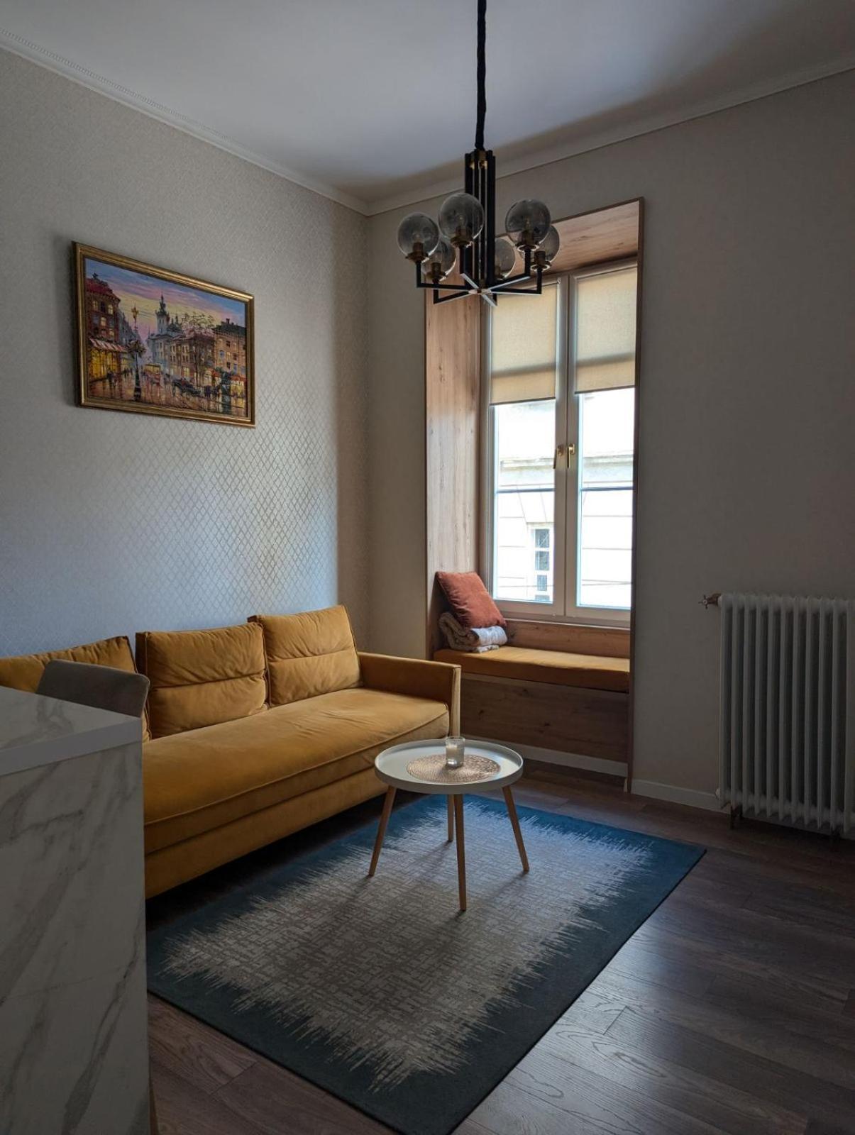 V.I.P Apartments Dominikanos Львов Экстерьер фото